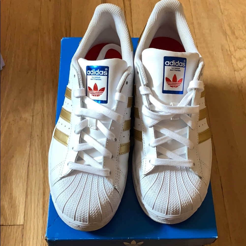 Adidas Superstar Sneakers Kids size